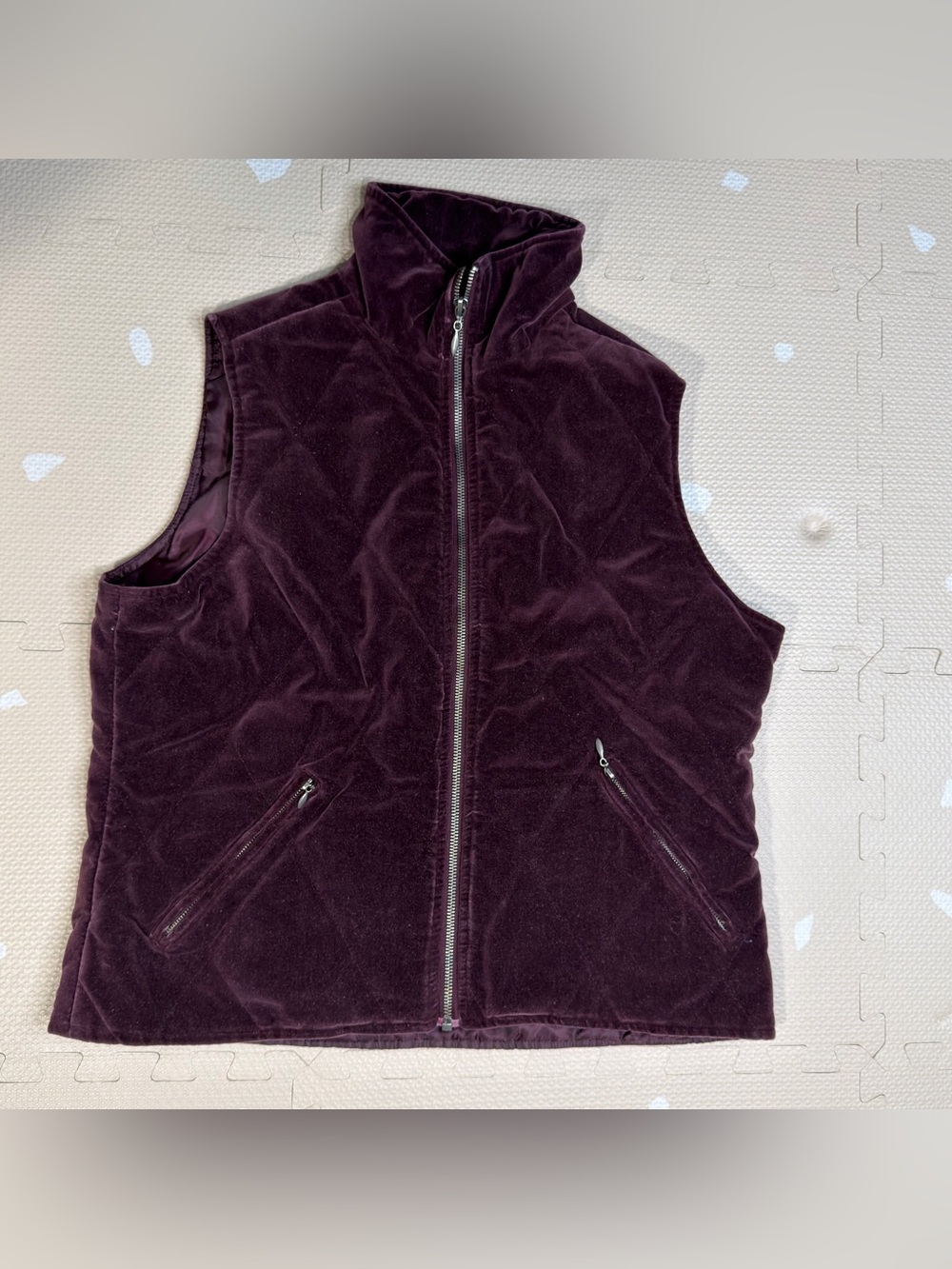 Talbots Vest Womens Small Dark Red Quilted Velvet Full Zip Collared Equestrian